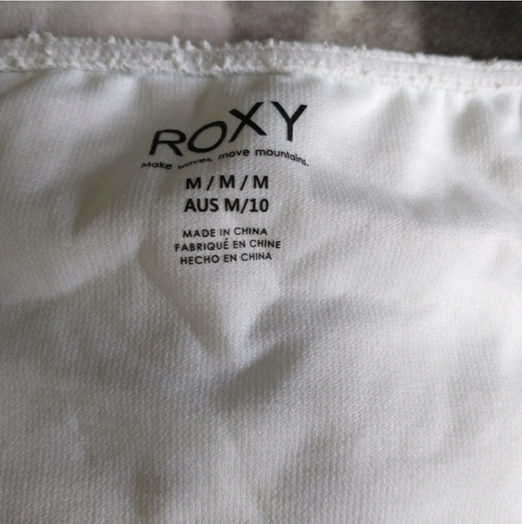 Roxy White Swimsuit - Picture 5 of 5